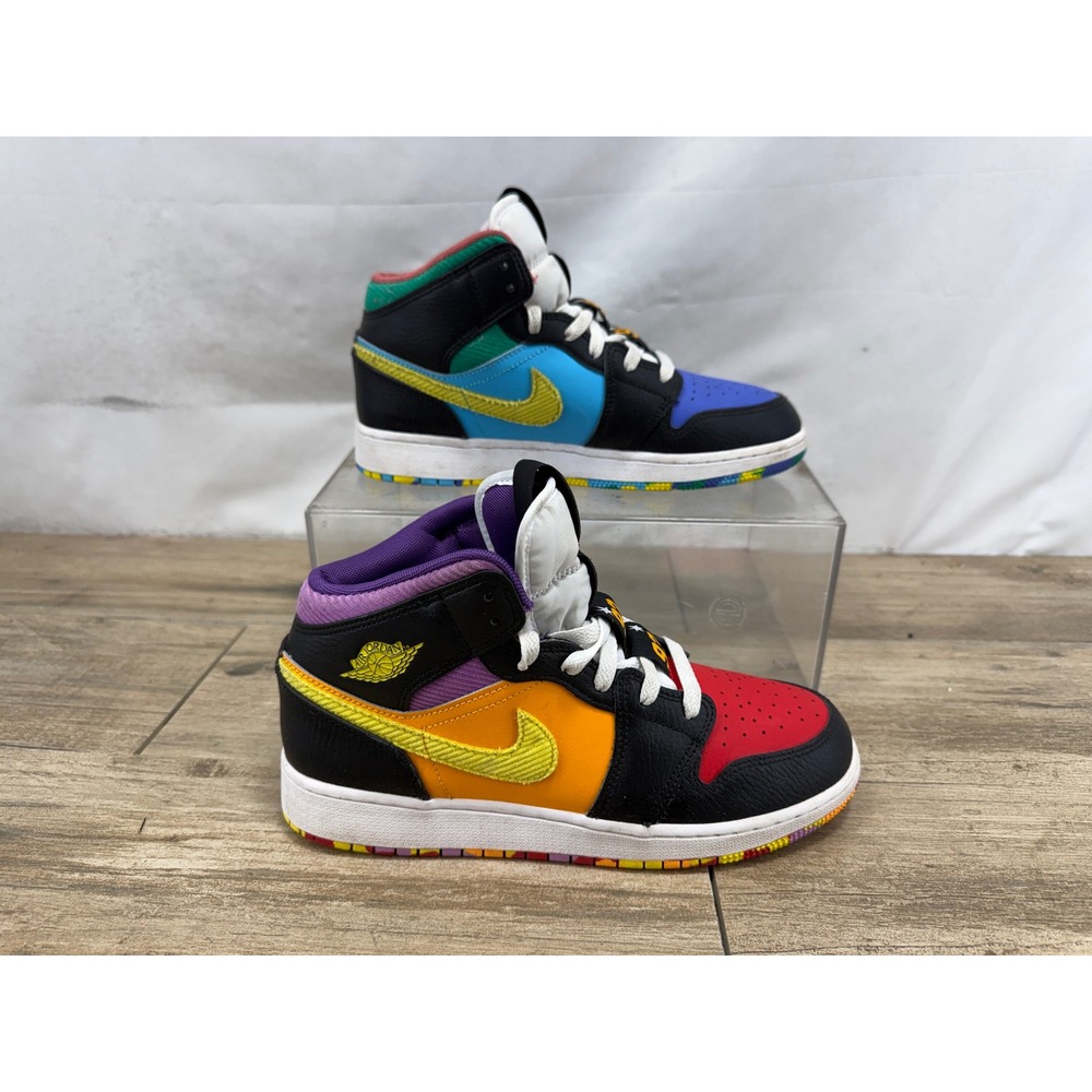 Nike Air Jordan 1 Mid Six Rings Multi-Color Mismatched FD1317-007 Mens 6.5Y